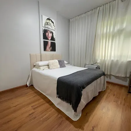Quarto Copacabana - Thays-2